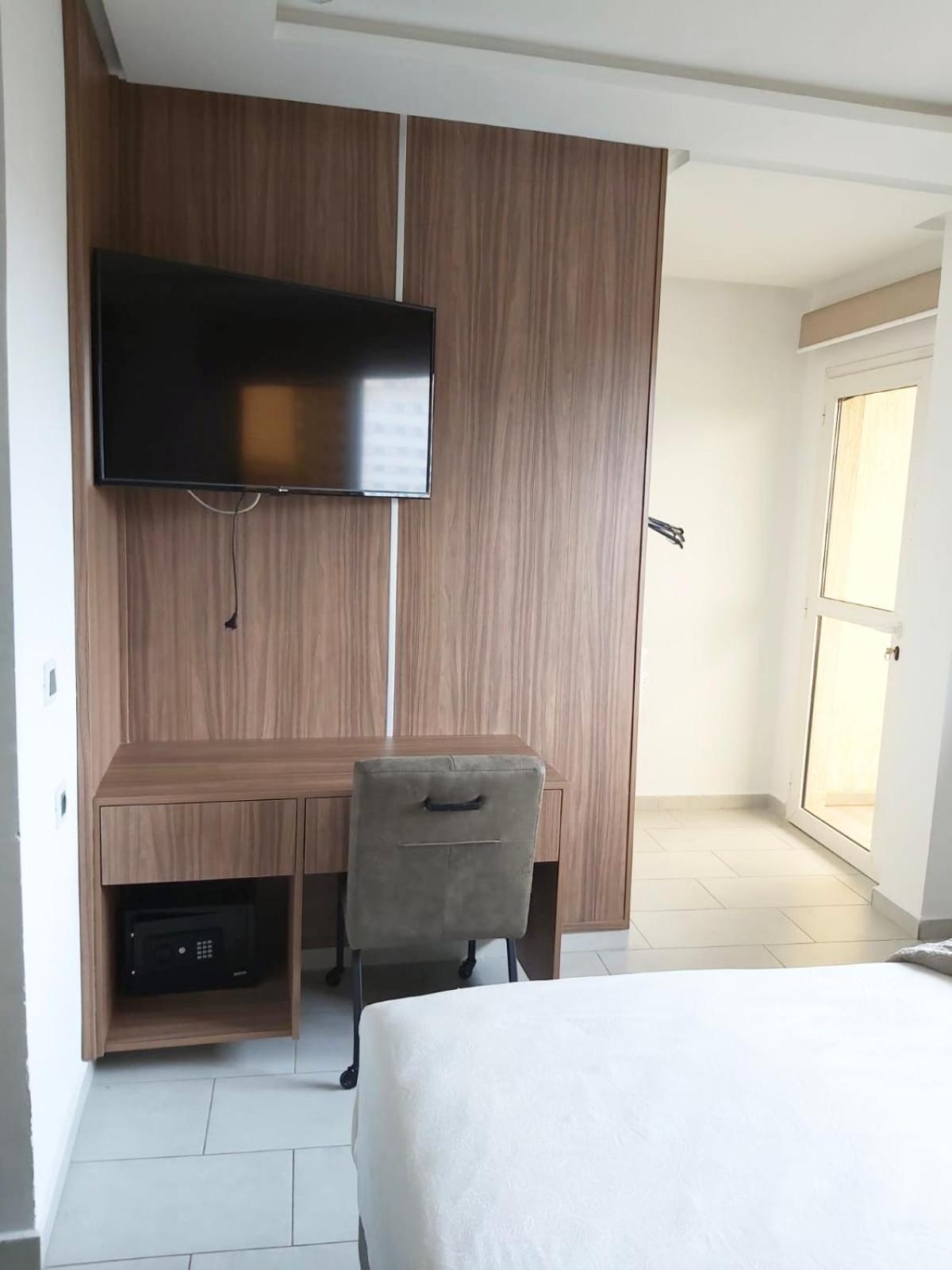 Appart Hotel Monaco Tanca Dış mekan fotoğraf